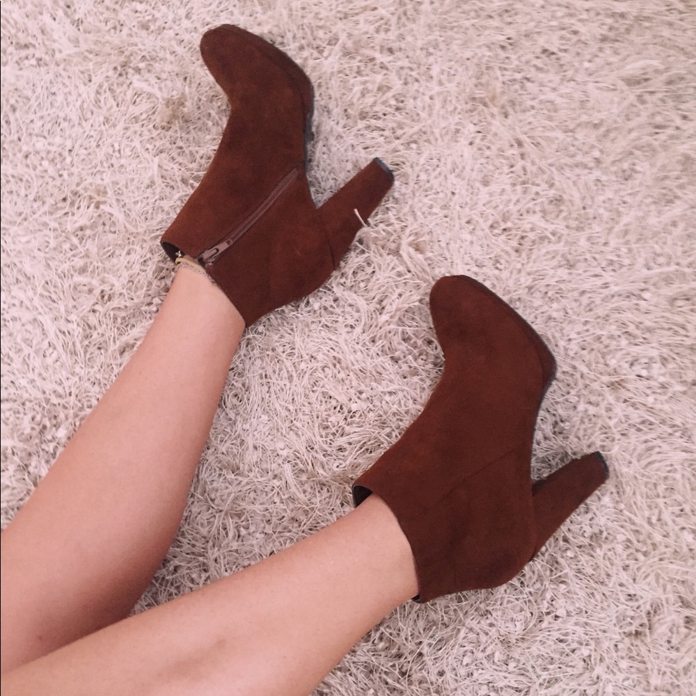 Brown Faux suede heeled booties